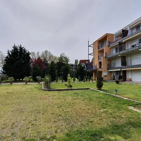 Igenyes 4 Fos Apartman Koezvetlen A Strandnal