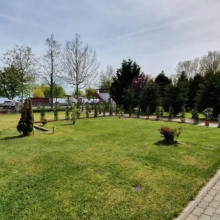 Igenyes 4 Fos Apartman Koezvetlen A Strandnal *